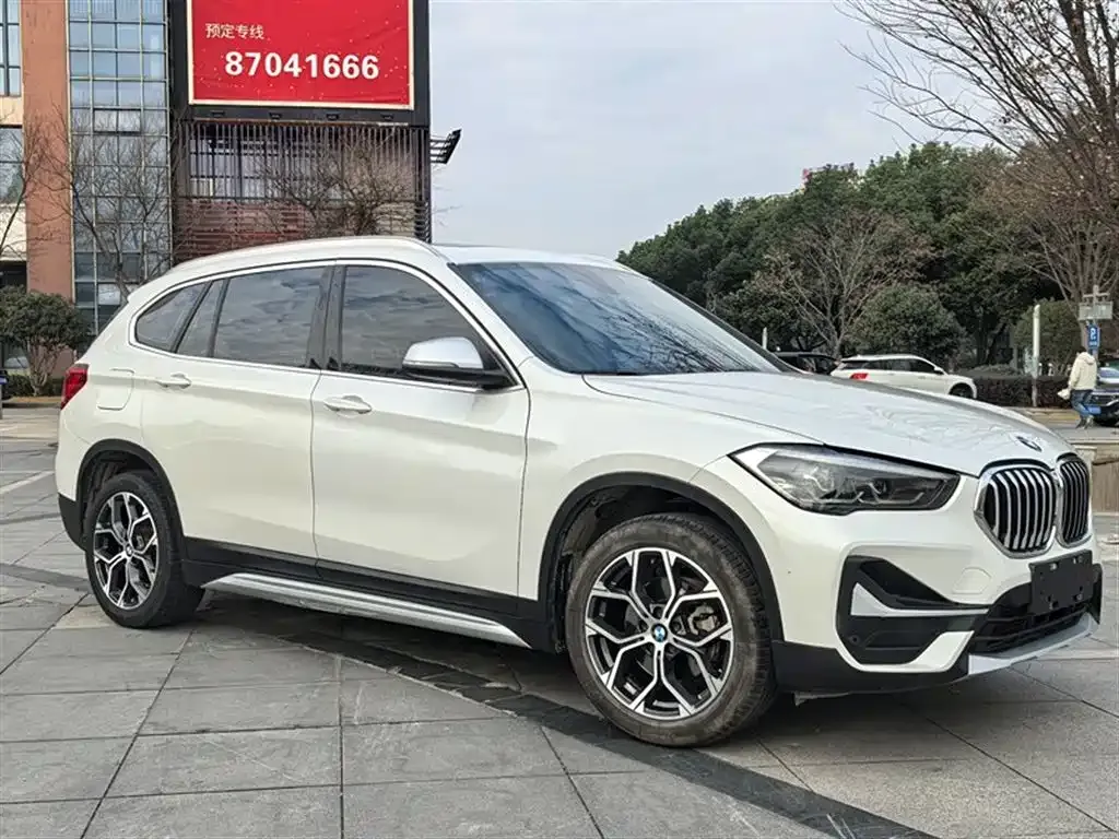 BMW X1 — фото 3
