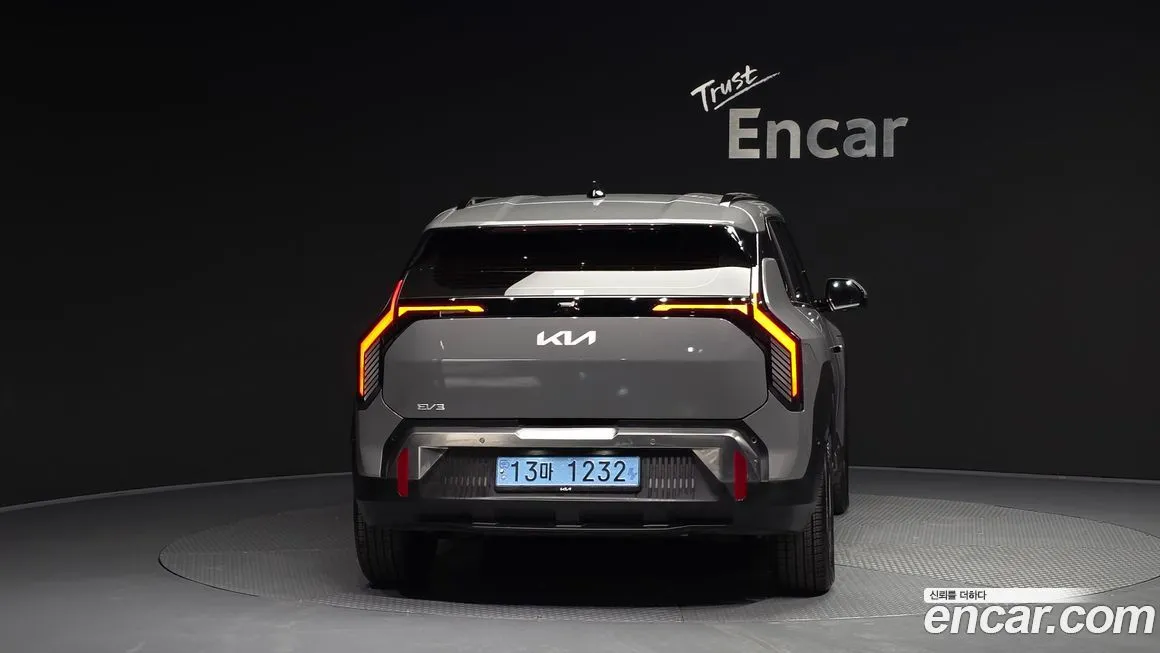 Kia EV3 — фото 6