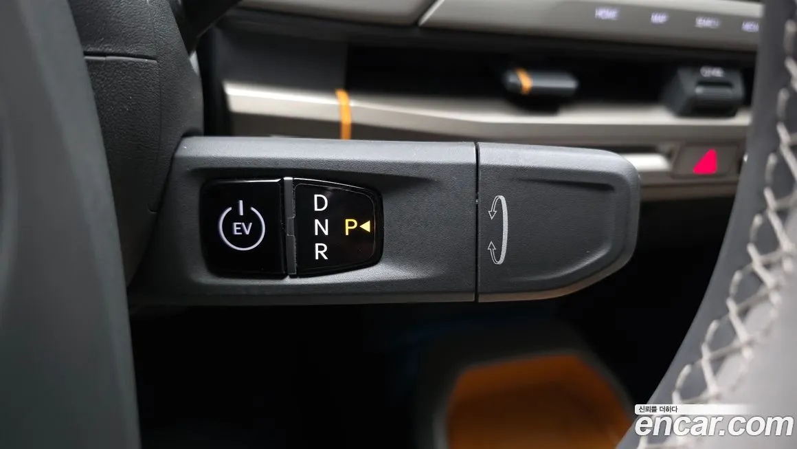 Kia EV3 — фото 9