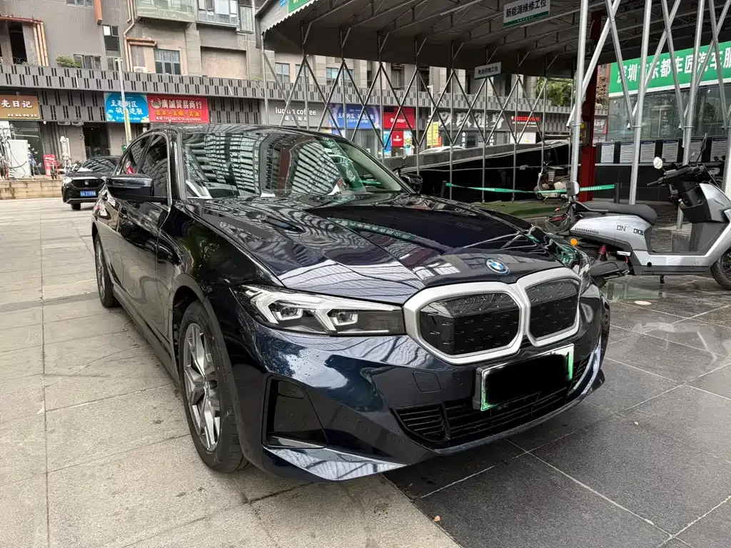 BMW i3 — фото 7