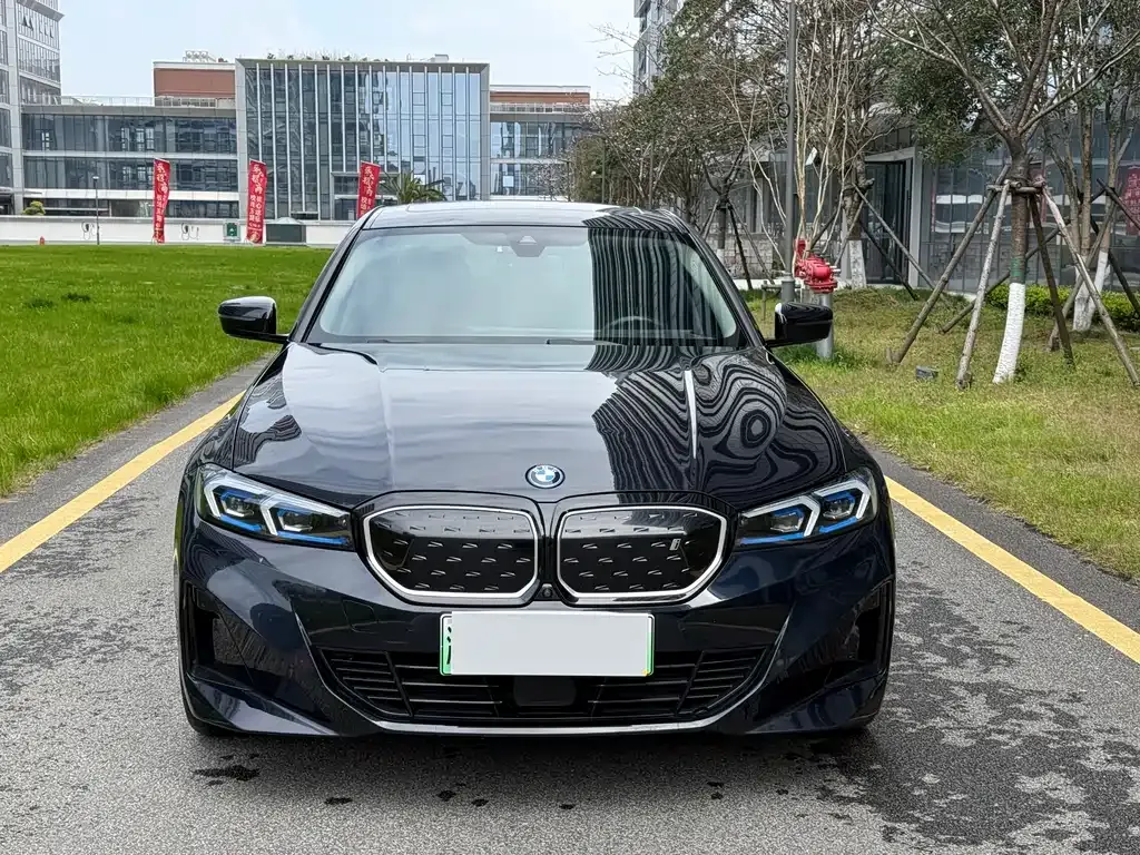 BMW i3 — фото 8