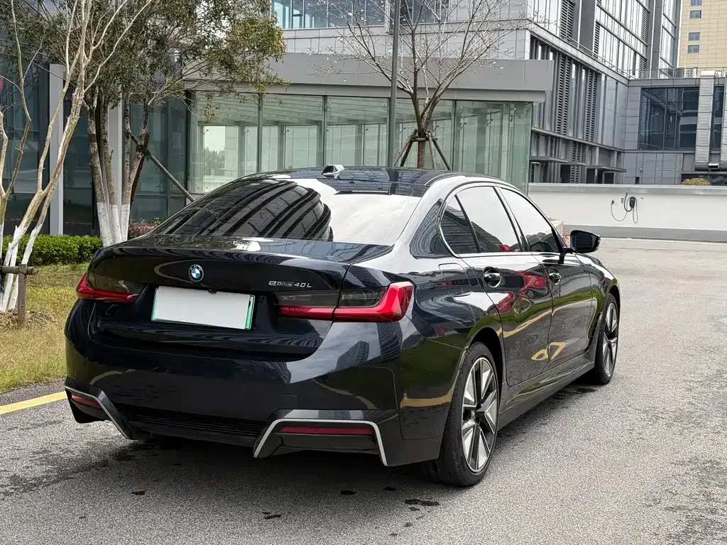 BMW i3 — фото 5