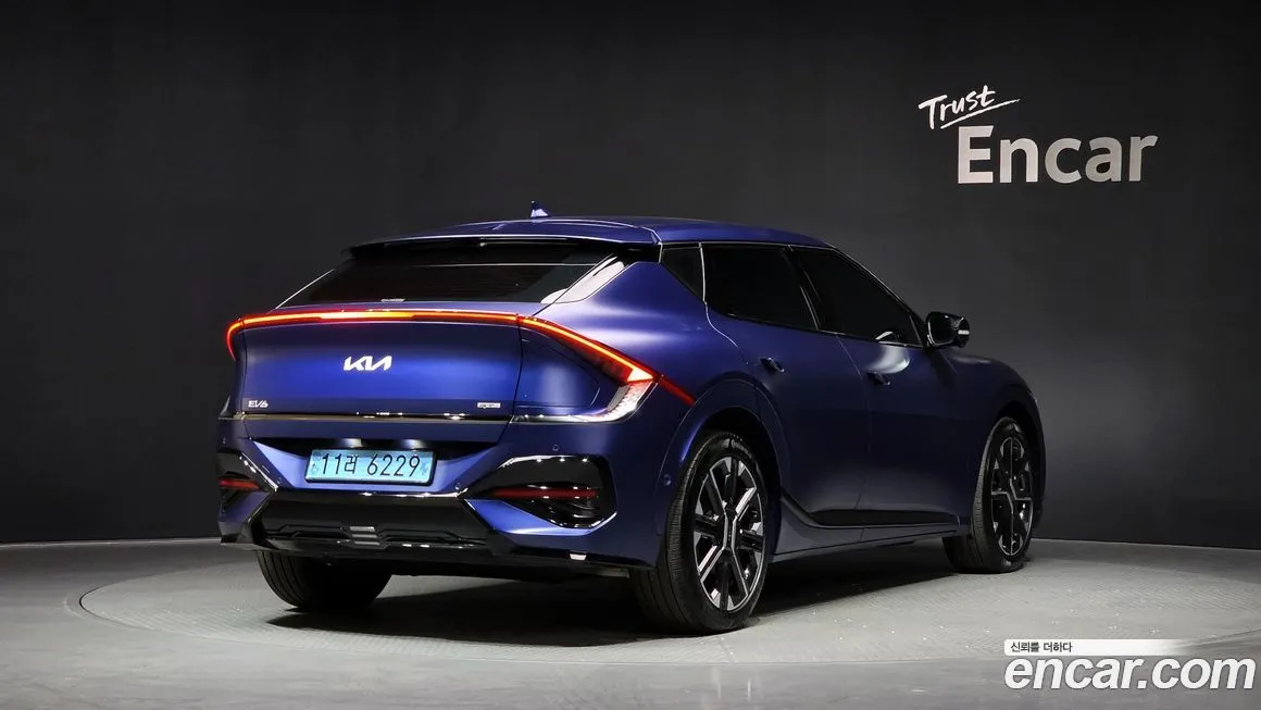 Kia EV6 — фото 3