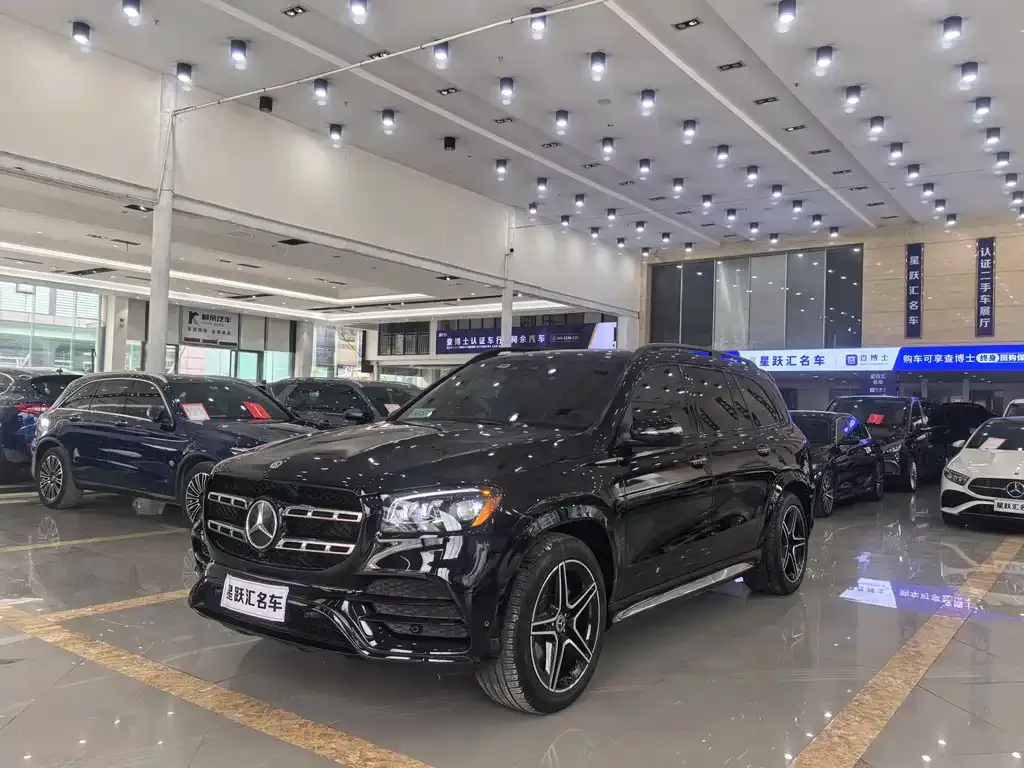Mercedes-Benz GLS — фото 1
