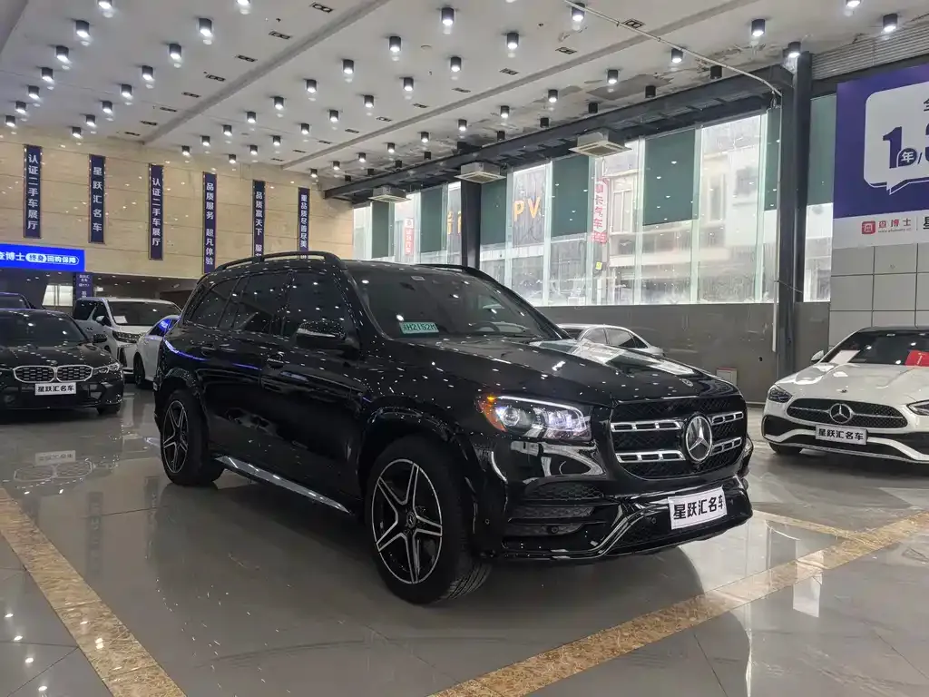 Mercedes-Benz GLS — фото 9