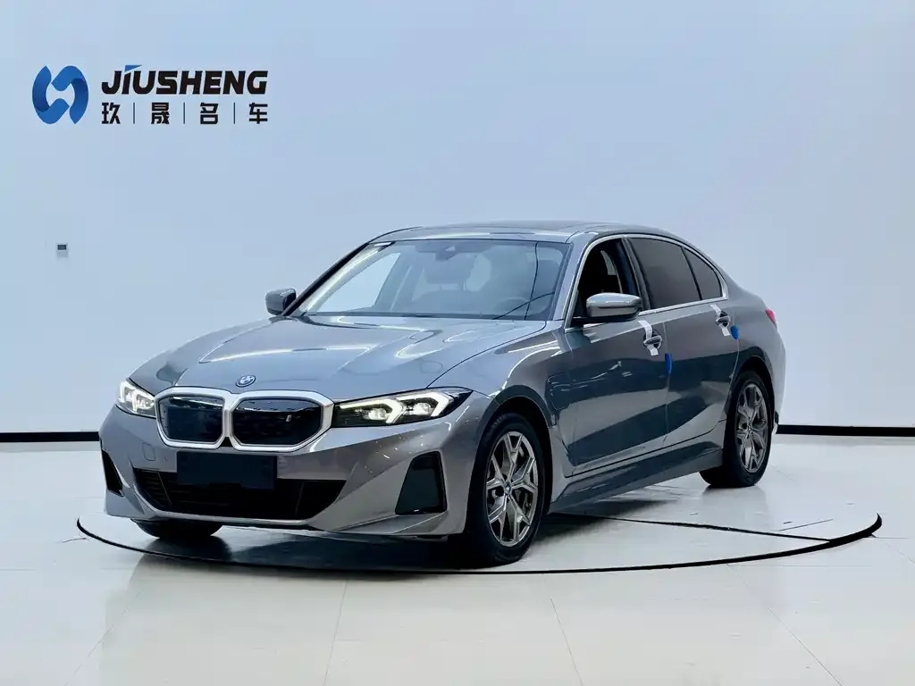 BMW i3 — фото 1