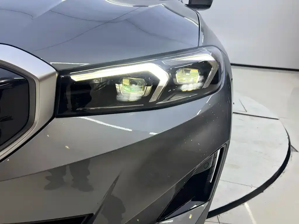 BMW i3 — фото 2