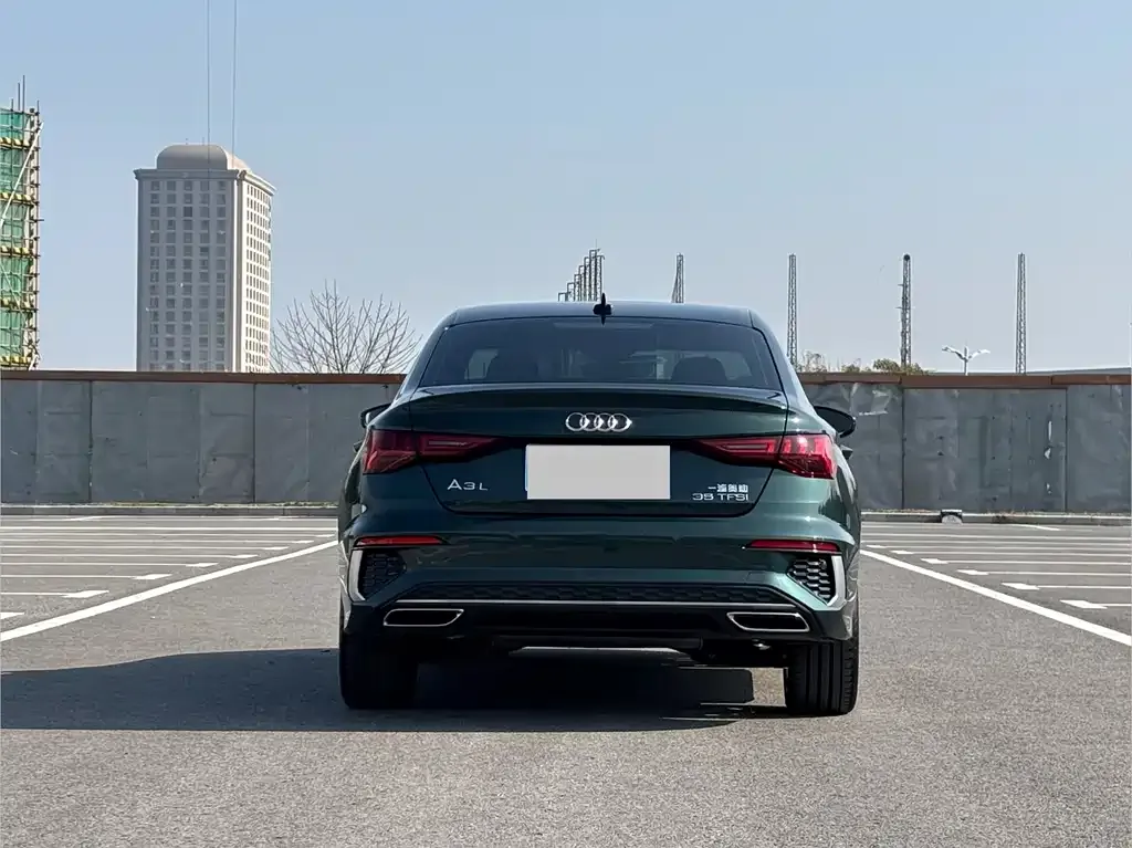Audi A3 — фото 2