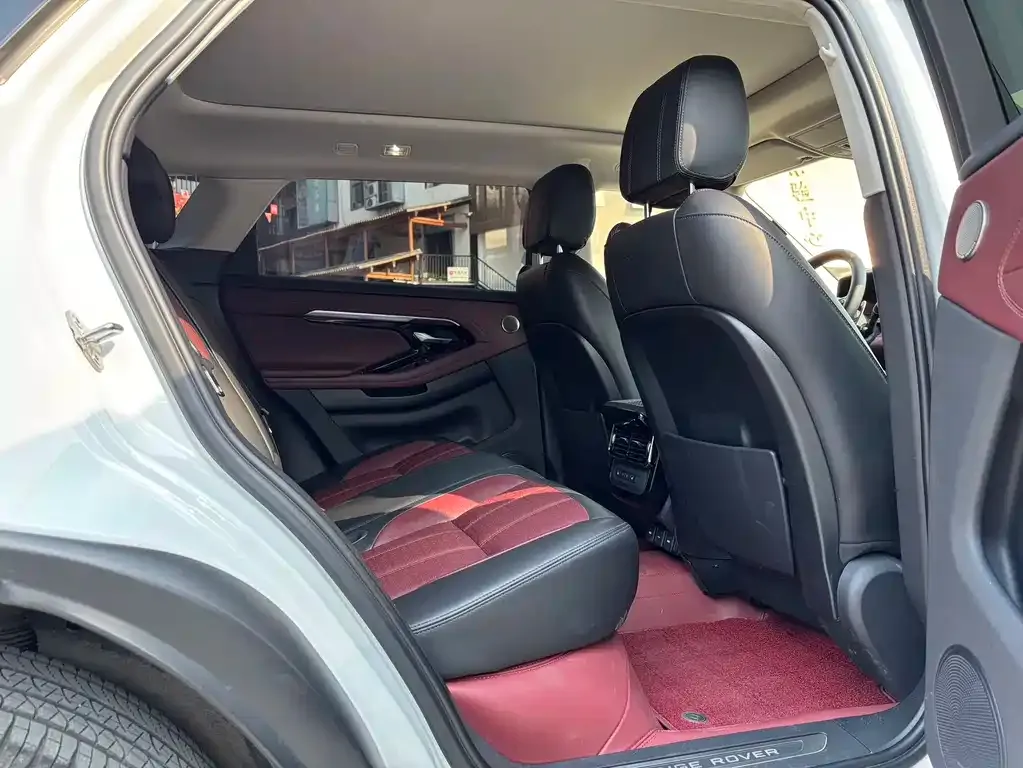 Land Rover Evoque — фото 10