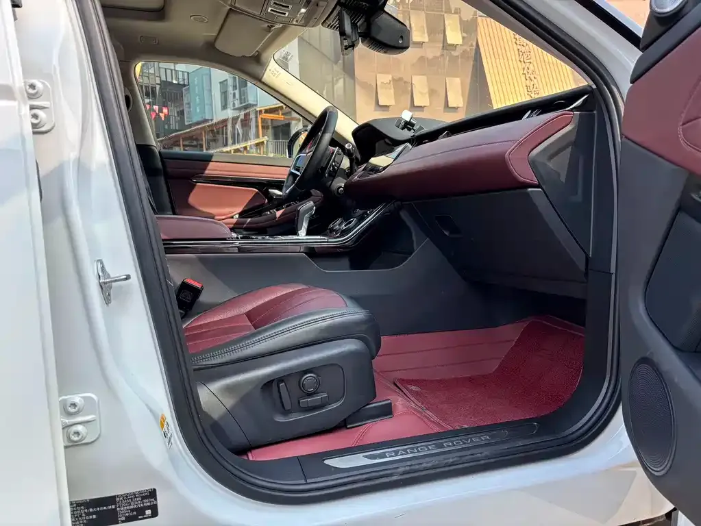 Land Rover Evoque — фото 2