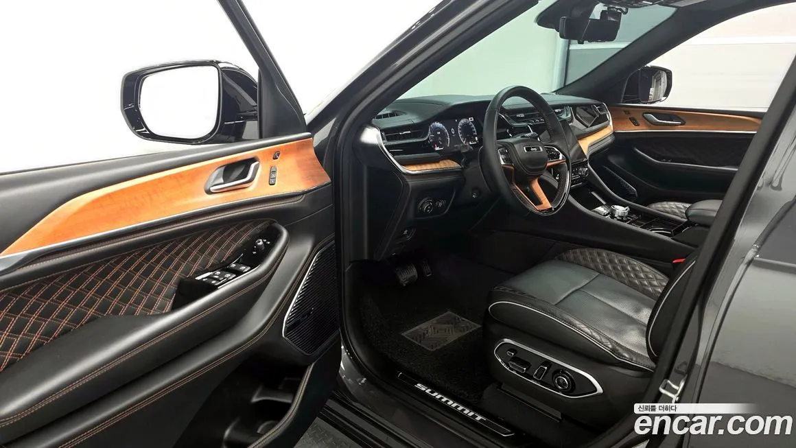 Jeep Cherokee — фото 2