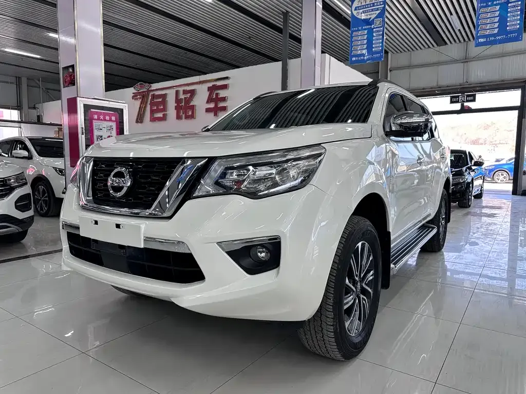 Nissan Terra — фото 1