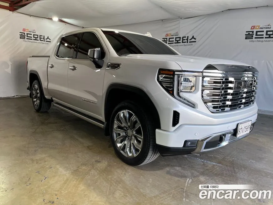 GMC Sierra — фото 9