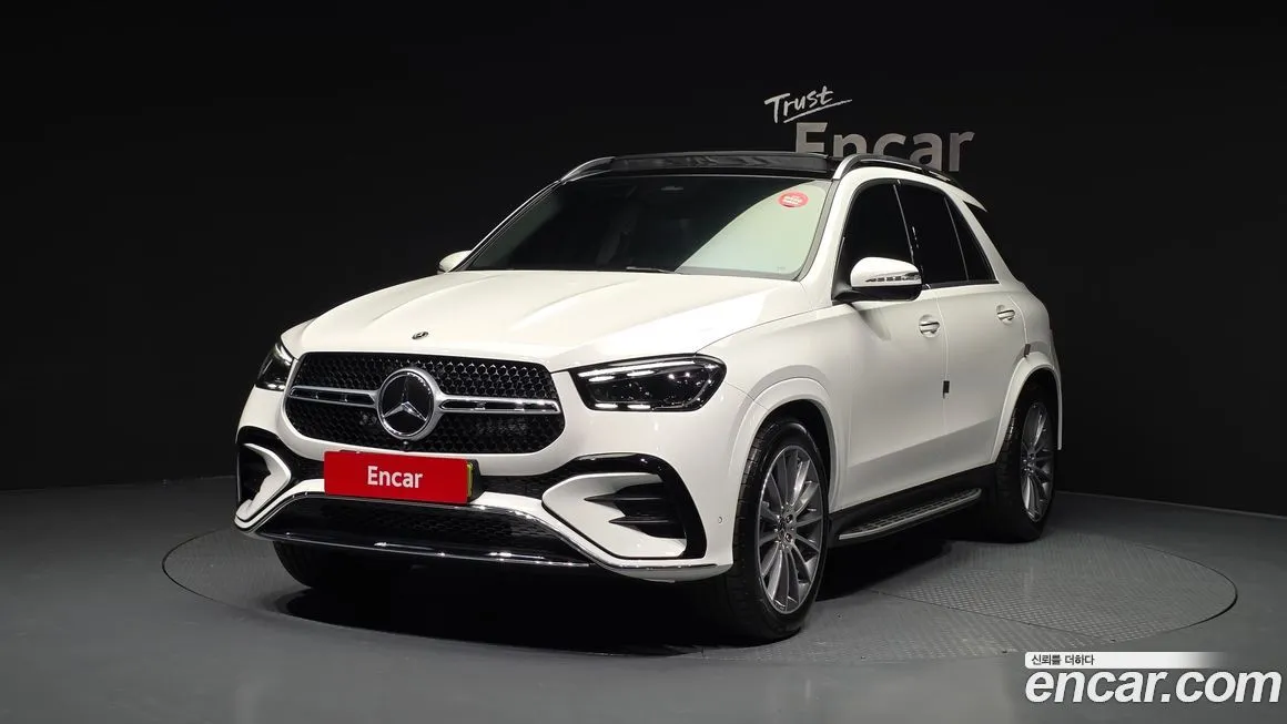 Mercedes-Benz GLE-Class — фото 1