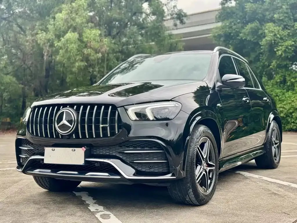 Mercedes-Benz GLE AMG — фото 1