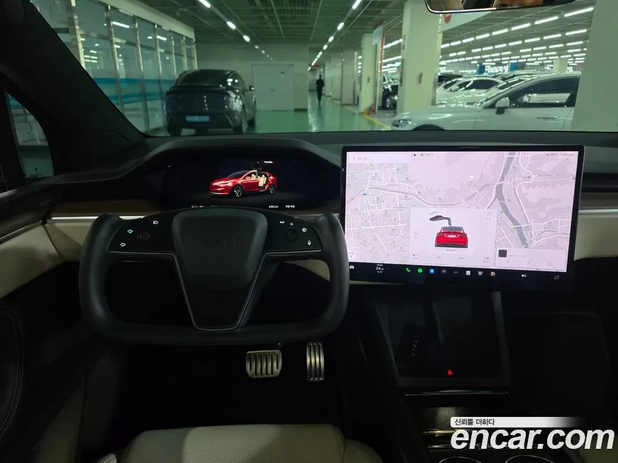 Tesla Model X — фото 3