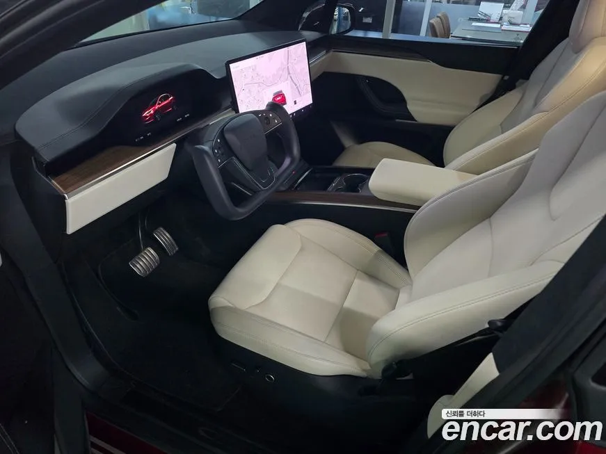 Tesla Model X — фото 7