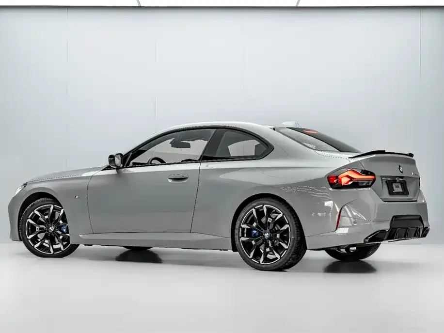BMW M240i — фото 8