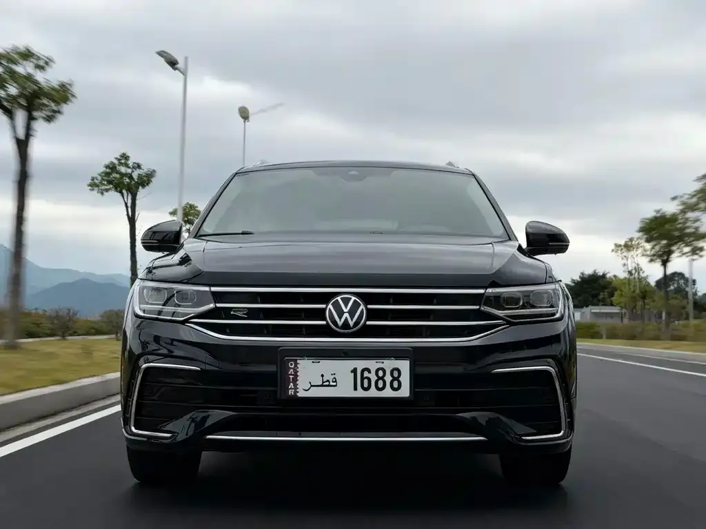 Volkswagen Tiguan L — фото 3