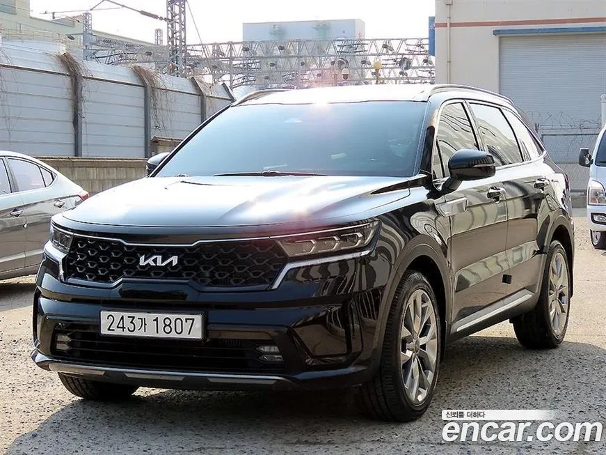 Kia Sorento — фото 10