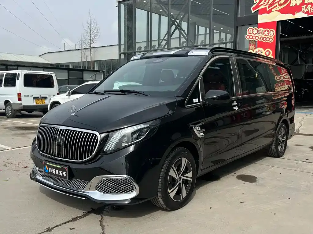 Mercedes-Benz Vito — фото 1