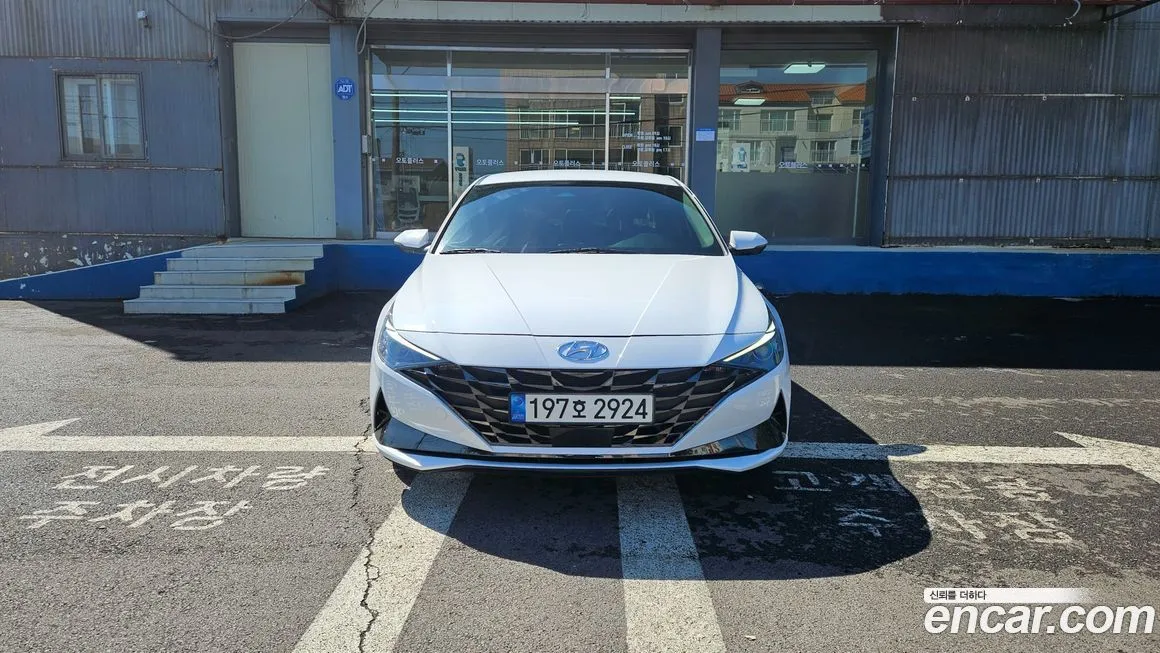 Hyundai AVANTE — фото 5
