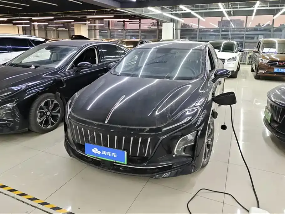 Hongqi E-QM5 — фото 8