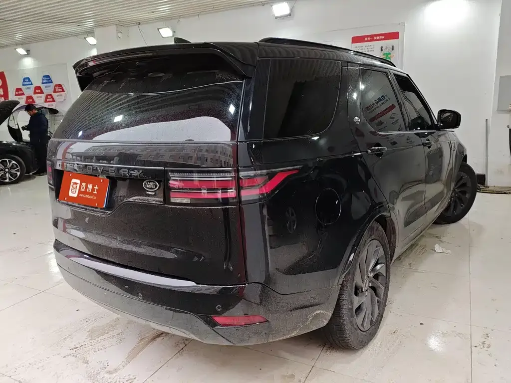 Land Rover Discovery — фото 10