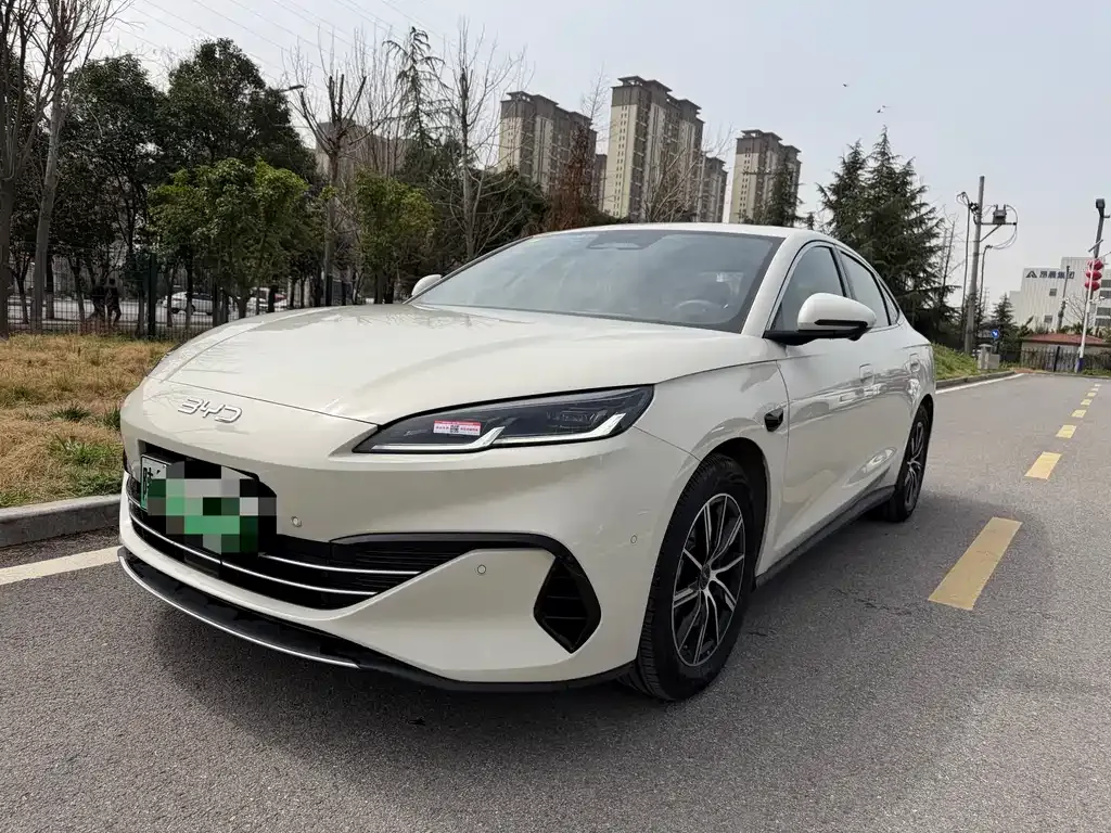 BYD Seal 06 — фото 1
