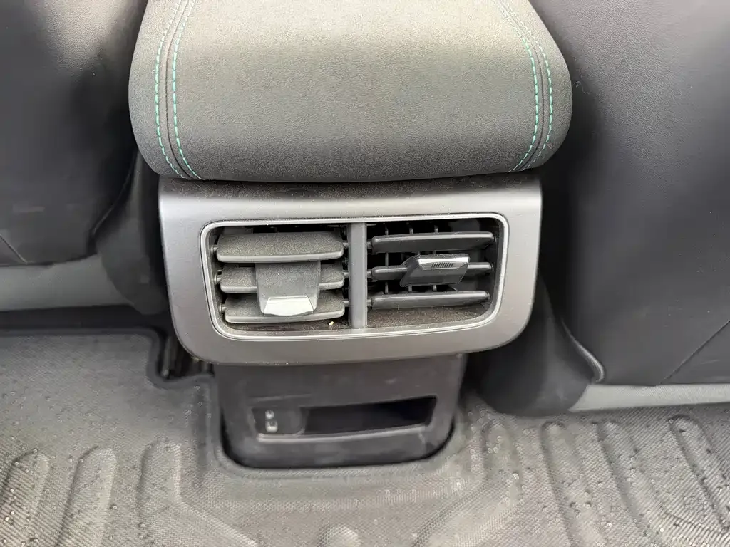 BYD Seal 06 — фото 10