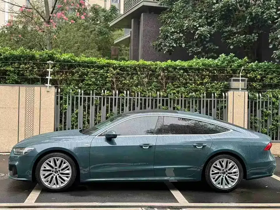 Audi A7 — фото 10