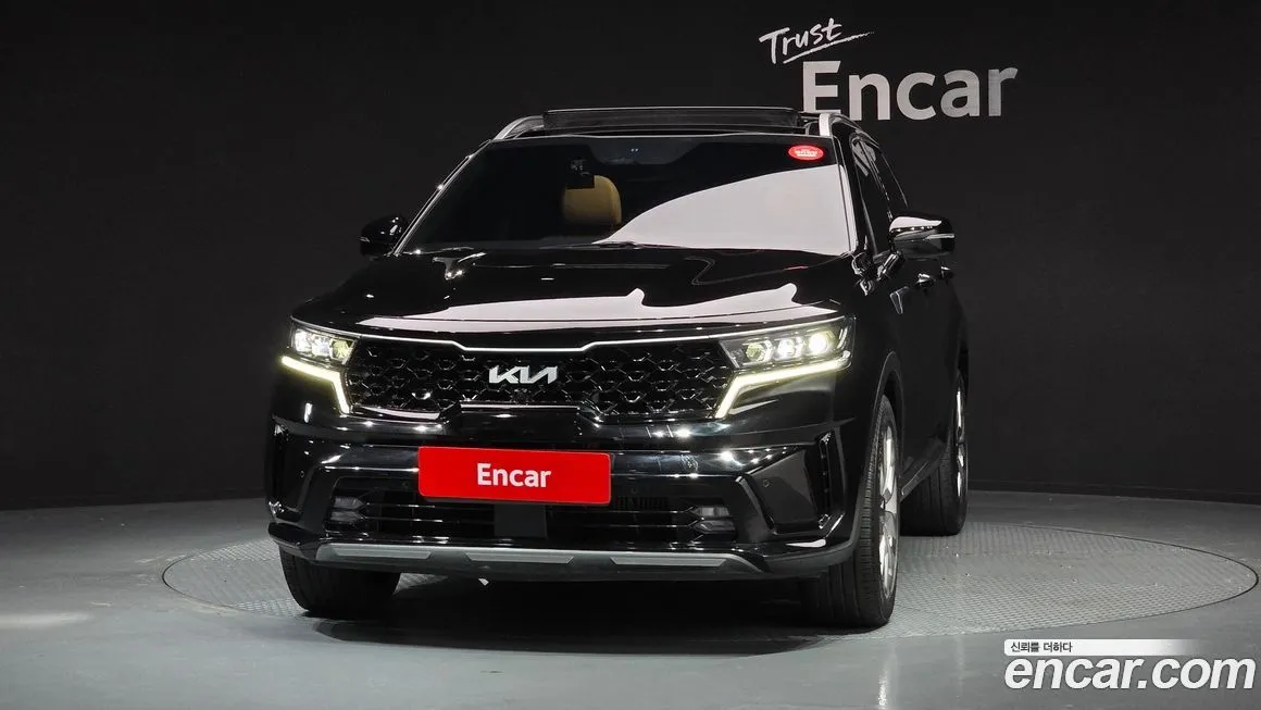 Kia Sorento — фото 8