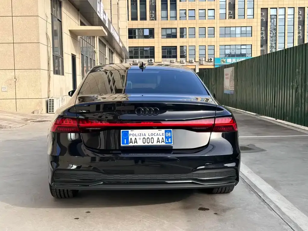 Audi A7L — фото 4