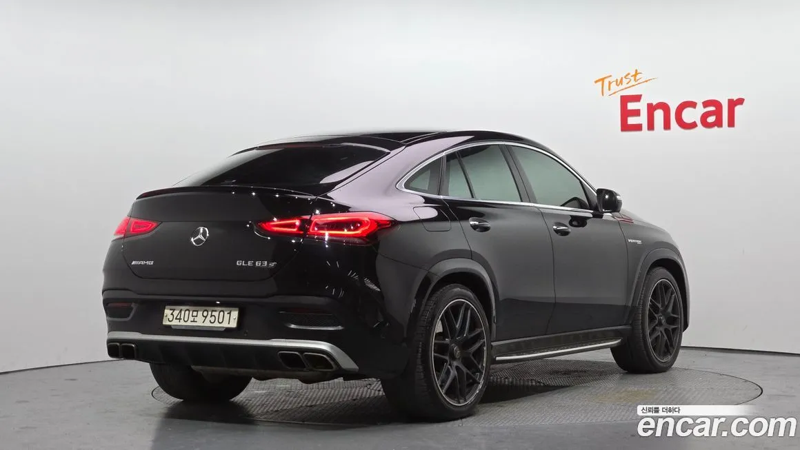 Mercedes-Benz GLE-Class — фото 4