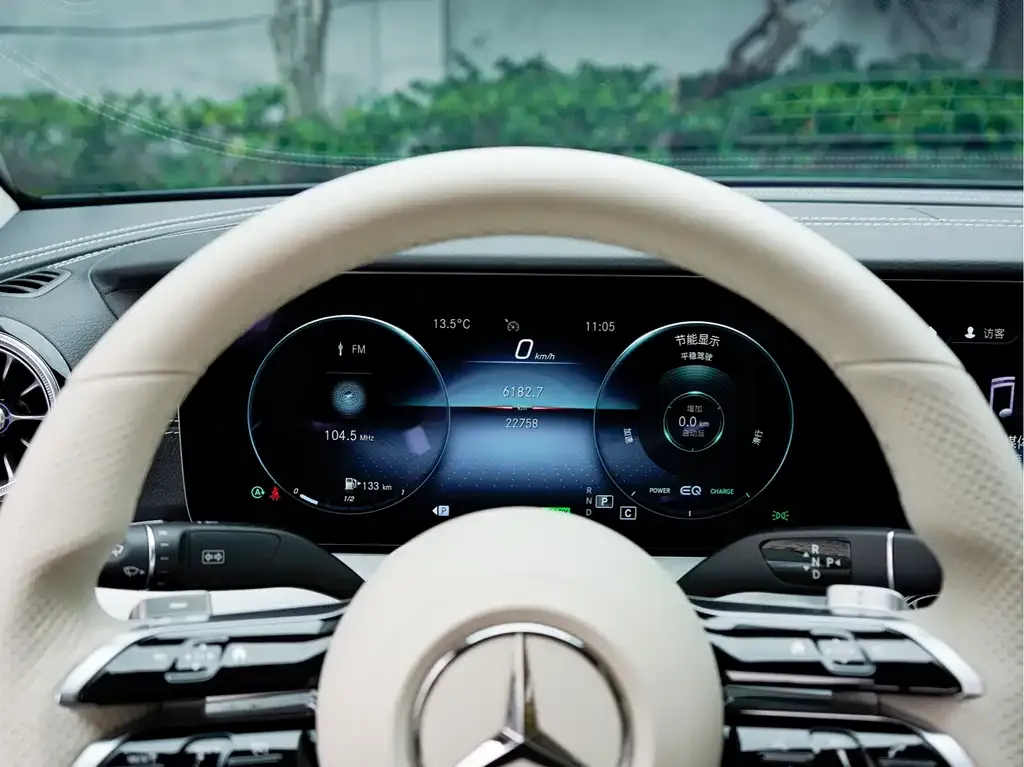 Mercedes-Benz E-Class (Import) — фото 3