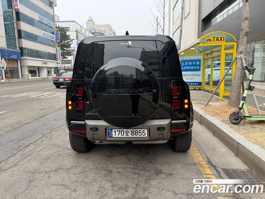 Land Rover Defender — фото 10