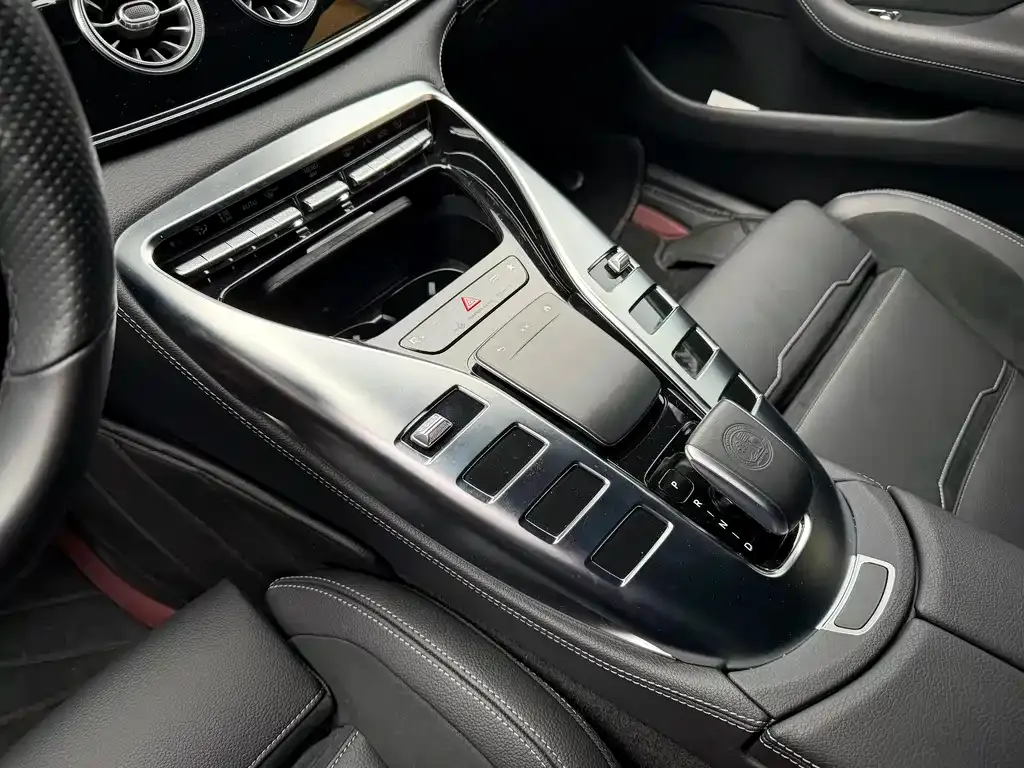 Mercedes-Benz AMG GT — фото 3