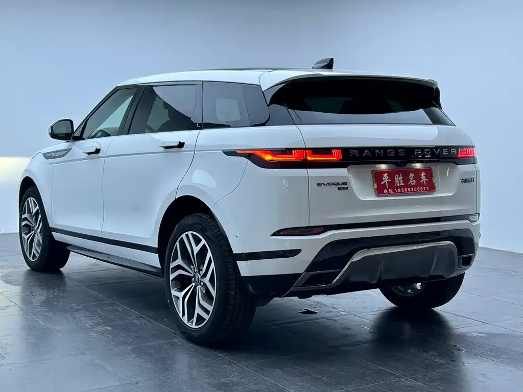 Land Rover Evoque — фото 10