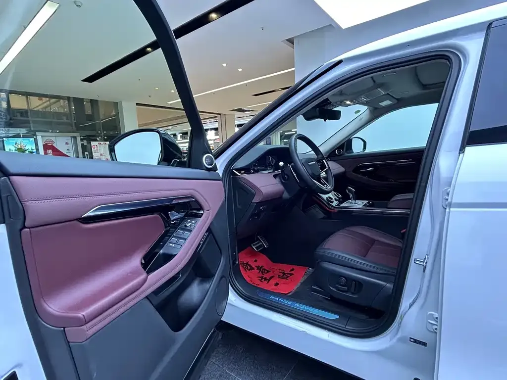 Land Rover Evoque — фото 9
