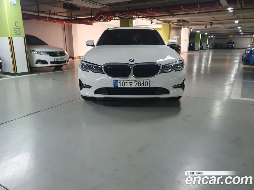 BMW 3-Series — фото 1