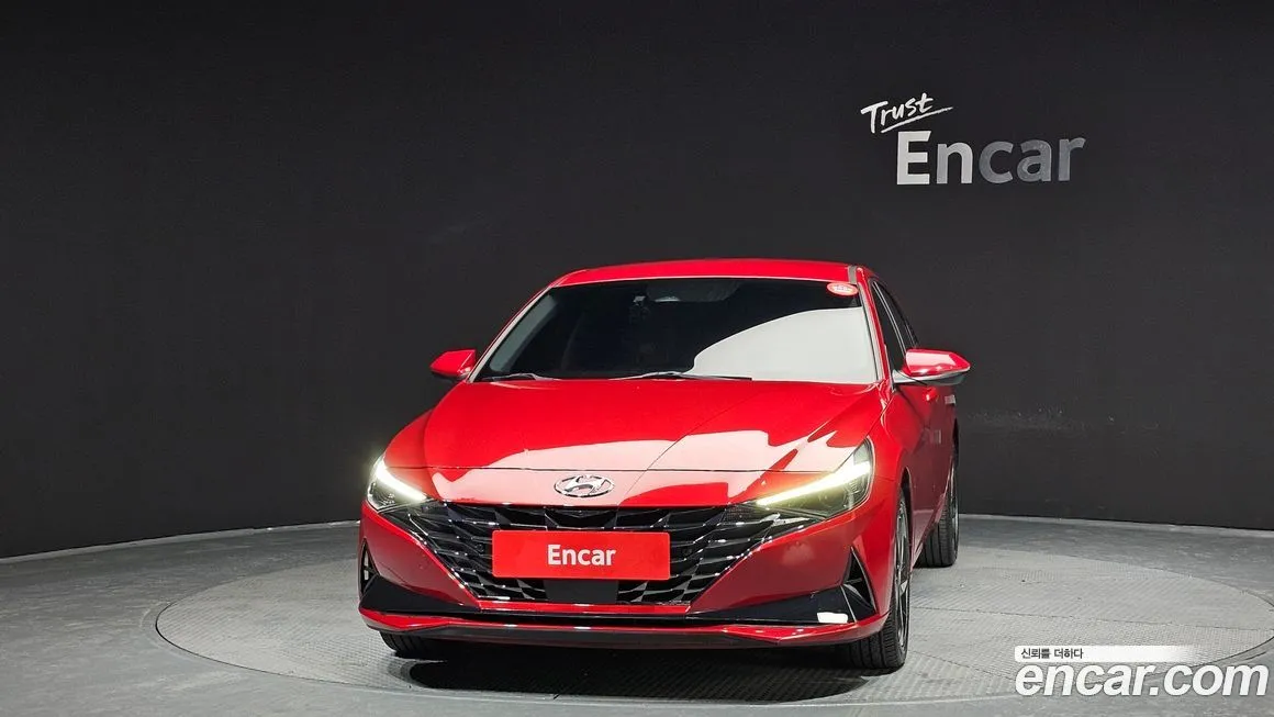 Hyundai AVANTE — фото 2