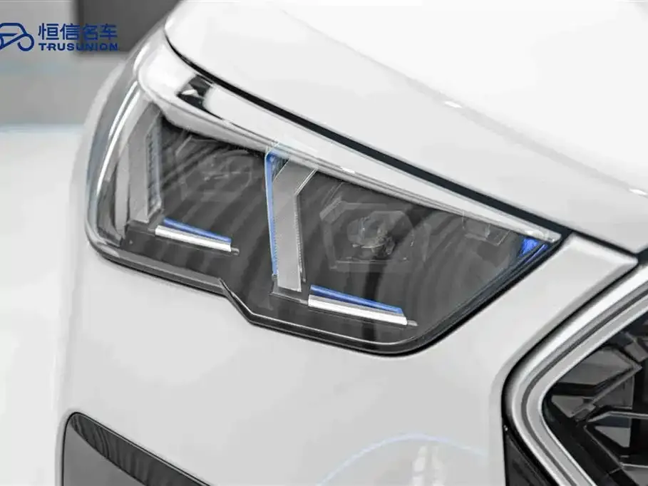 BMW X2 (Import) — фото 6
