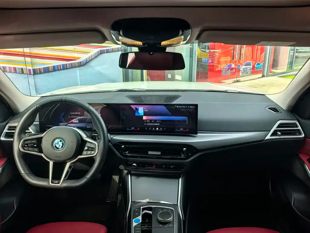 BMW i3 — фото 3