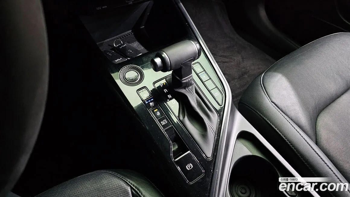 Kia Niro — фото 10