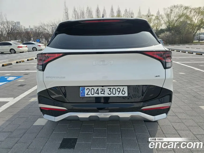 Kia Sportage — фото 7