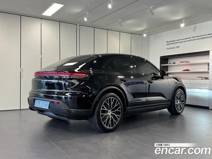 Porsche Macan — фото 4