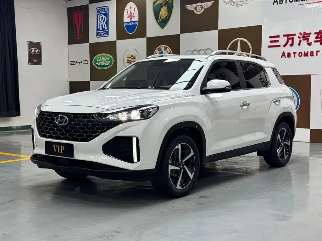 Hyundai ix35 — фото 1