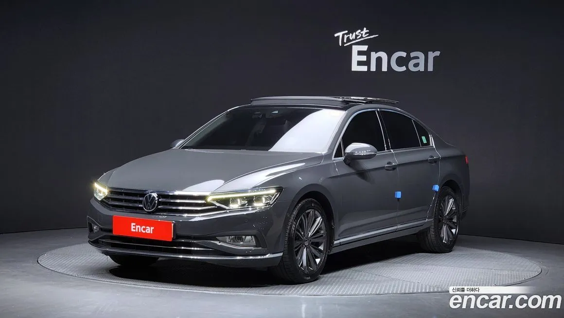 Volkswagen Passat — фото 1