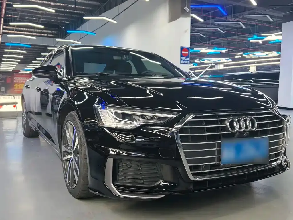Audi A6L — фото 7