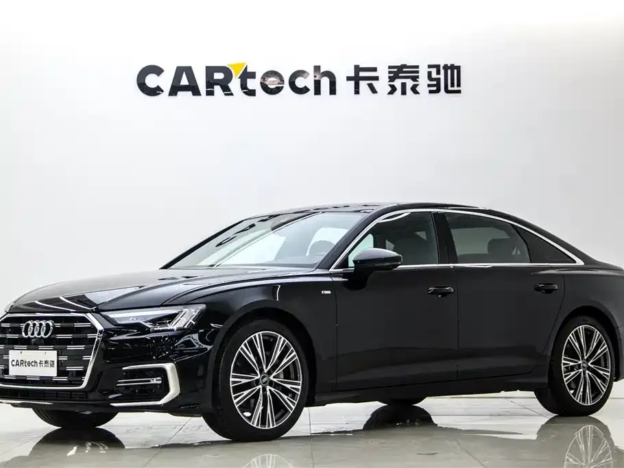 Audi A6L — фото 1